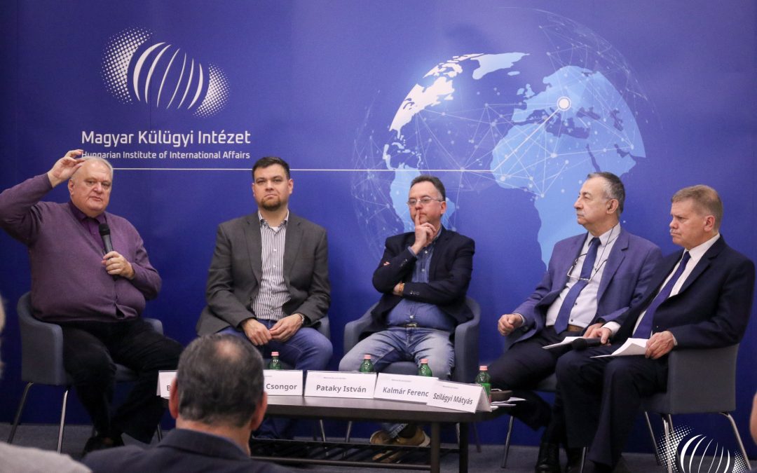 Belső válság, külső nyomás: Hogy alakul Románia jövője?
