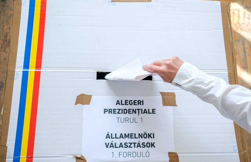 Nemcsak új elnöke, új kormánya is lehet Romániának – a megismételt elnökválasztás első fordulójának eredményei