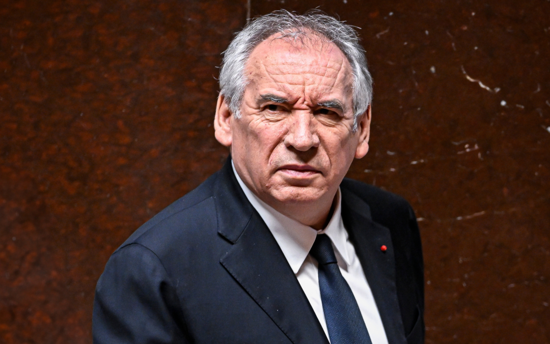 Bayrou után – miért kedvezhet a francia politikai válság a Nemzeti Tömörülésnek?